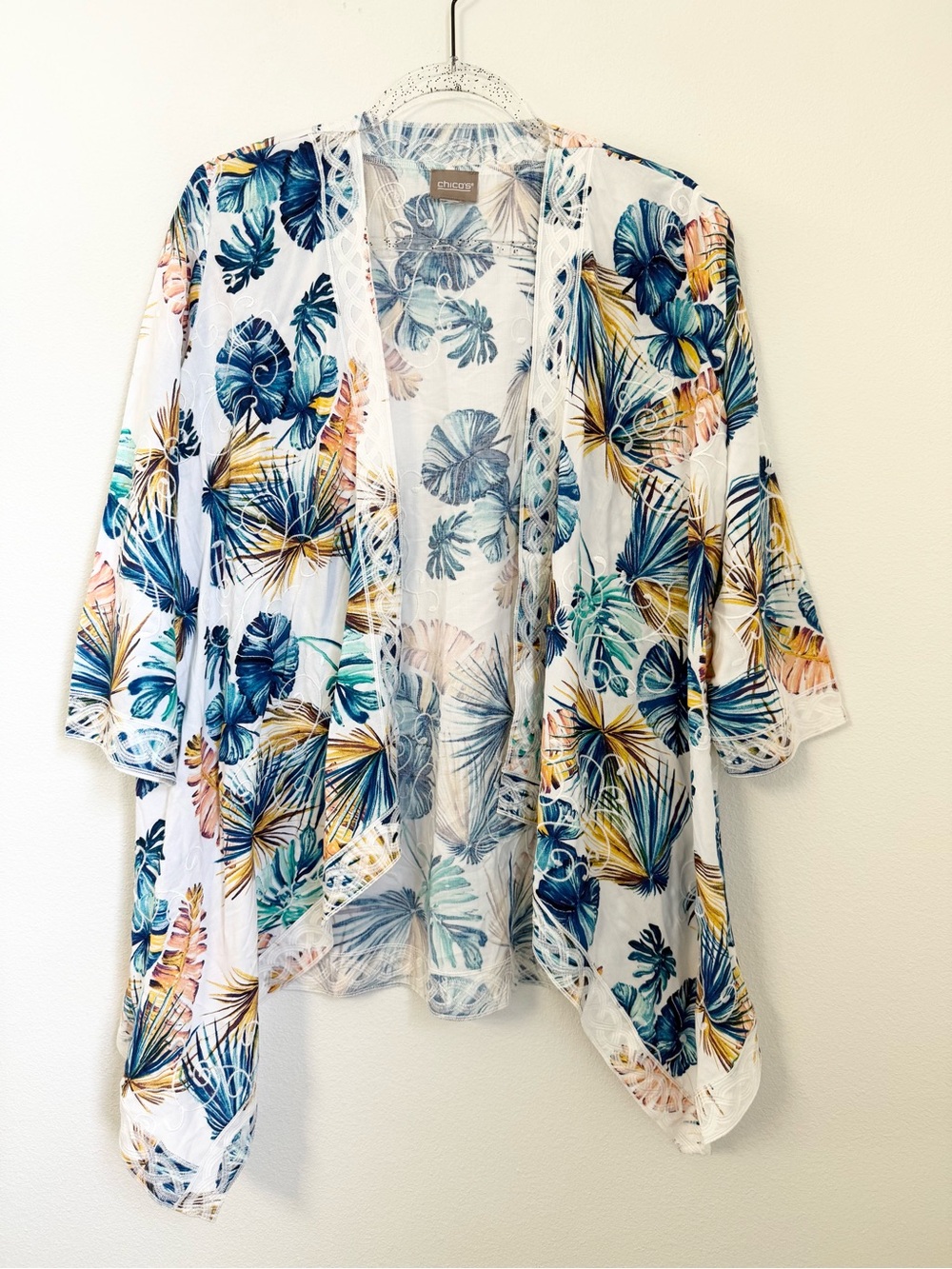 Chico’s Women’s Open Cardigan Kimono Floral Embroidered Blue Beachy Size M